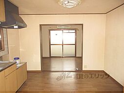 プチメゾン華香園 3階2DKのリビング/ダイニング