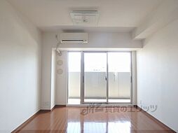 京都地下鉄東西線 太秦天神川駅 徒歩5分の賃貸マンション 4階3LDKのリビング/ダイニング