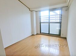 京都市営烏丸線 今出川駅 徒歩12分の賃貸マンション 3階1Kのリビング/ダイニング