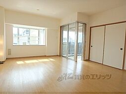 シャリマー五条 403 4階3LDKのリビング/ダイニング