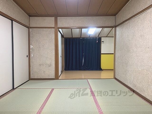 寝室