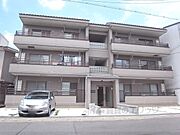 桂駅より徒歩4分 3階 築31年9ヶ月の賃貸物件