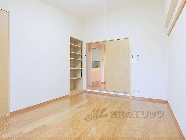 寝室