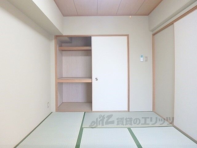 寝室