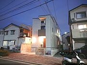 鳥羽街道駅より徒歩6分 1階 築2年8ヶ月の賃貸物件