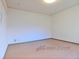 ジョイフルルーム中山 1階1Kのリビング/ダイニング