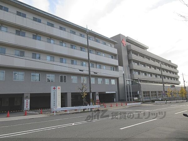 画像9:京都第一赤十字病院まで2300メートル