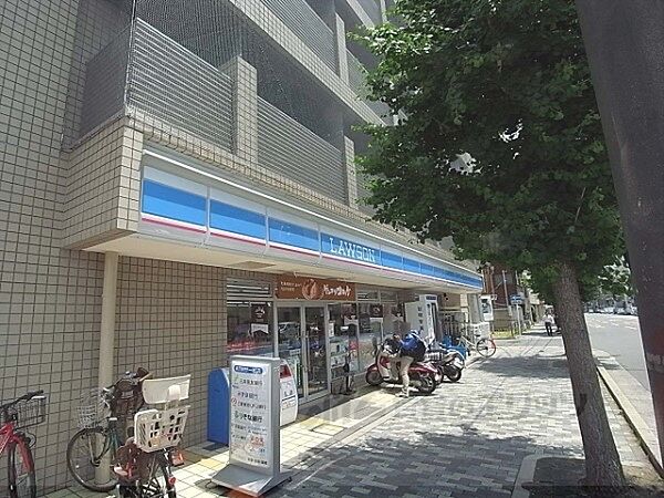 画像23:ローソン　千本丸太町店まで360メートル