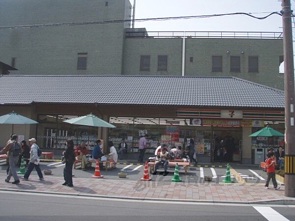 画像25:セブンイレブン　平安神宮前店まで350メートル