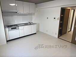 京都地下鉄東西線 京都市役所前駅 徒歩4分の賃貸マンション 4階3DKのリビング/ダイニング