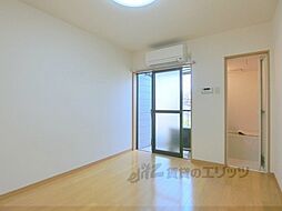 加茂ハイツ 106 1階ワンルームのリビング/ダイニング