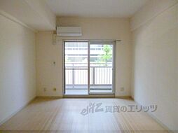 京都市営烏丸線 四条駅 徒歩5分の賃貸マンション 4階1Kのリビング/ダイニング