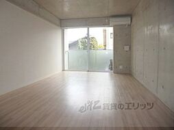 京都市営烏丸線 北大路駅 徒歩7分の賃貸マンション 4階1Kのリビング/ダイニング