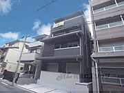 二条城前駅より徒歩3分 3階 築9年8ヶ月の賃貸物件