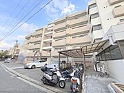 伏見稲荷駅より徒歩1分 5階 築37年4ヶ月の賃貸物件