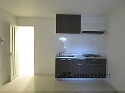 京阪本線 藤森駅 徒歩8分の賃貸アパート 1階1LDKのリビング/ダイニング