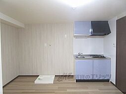 京阪本線 伏見稲荷駅 徒歩8分の賃貸マンション 1階2DKのリビング/ダイニング