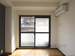 京阪本線 清水五条駅 徒歩16分の賃貸マンション 4階1Kのリビング/ダイニング