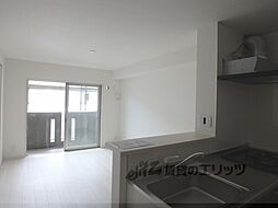 ON THE ROAD 1階1LDKのリビング/ダイニング