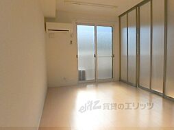 アーバンスクエアI 201 2階1LDKのリビング/ダイニング