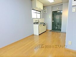 京阪本線 神宮丸太町駅 徒歩8分の賃貸マンション 3階ワンルームのリビング/ダイニング