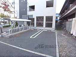 6 / 6
