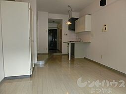 Kプラグレス 302 3階ワンルームのリビング/ダイニング