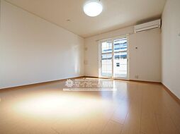 ピアボヌールI 103 1階ワンルームのリビング/ダイニング