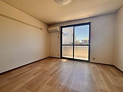 ロイヤルパーク蔵上 102 1階1Kのリビング/ダイニング