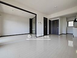 メゾンドセレナII 301 3階1LDKのリビング/ダイニング