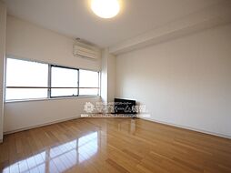 コーポ スリーミニッツ 305 3階1Kのリビング/ダイニング