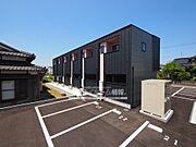 吉野ケ里公園駅より徒歩22分 築1年6ヶ月 2階建の賃貸物件