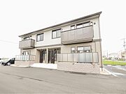 佐賀駅よりバス25分 徒歩2分 築9年1ヶ月 2階建の賃貸物件