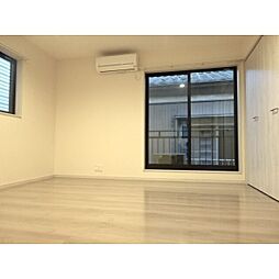 東武伊勢崎線 梅島駅 徒歩12分の賃貸アパート 2階1Kのリビング/ダイニング