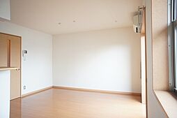 サニーサイド戸祭 Ｉ 3階1LDKのリビング/ダイニング