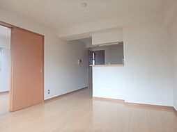 Refuge・F 3階2LDKのリビング/ダイニング