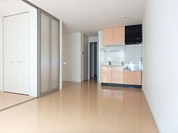 リベルテ C 1階1LDKのリビング/ダイニング