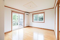 トーレンス 1階1LDKのリビング/ダイニング