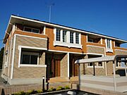 真岡駅よりバス12分 徒歩15分 築11年 2階建の賃貸物件