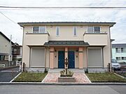 宇都宮駅よりバス31分 徒歩4分 築10年11ヶ月 2階建の賃貸物件