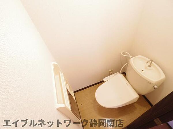 画像8:シンプルで使いやすいトイレです