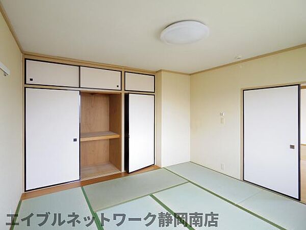 画像14:和室があれば、来客や子供用のスペースとして活躍します