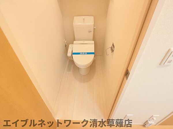 画像6:落ち着いたトイレです