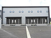 魚津駅よりバス6分 徒歩4分 築2年3ヶ月 2階建の賃貸物件