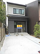 急患医療センター前駅より徒歩3分 築4年4ヶ月の賃貸物件