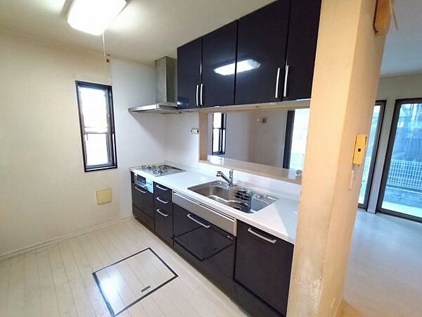 detached 埼玉県草加市稲荷4丁目
地図を見る