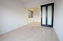 フロンティアタワー九条2 2階1LDKのリビング/ダイニング