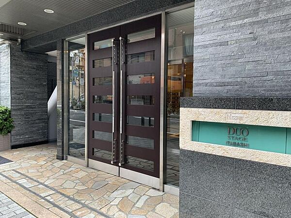 エントランスを拡大表示