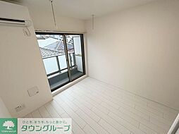 ラグゼフラット東六郷 203 2階1Kのリビング/ダイニング