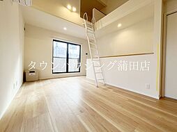 カノン B 2階1LDKのリビング/ダイニング